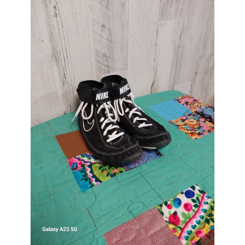 Nike Speedsweep VII Boys 5Y Wrestling Shoes Black White High Top - Picture 10 of 10